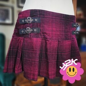 Y2K Tripp NYC Mini Skirt Plaid Pleated Pink Black Buckle Goth Punk M Mallgoth